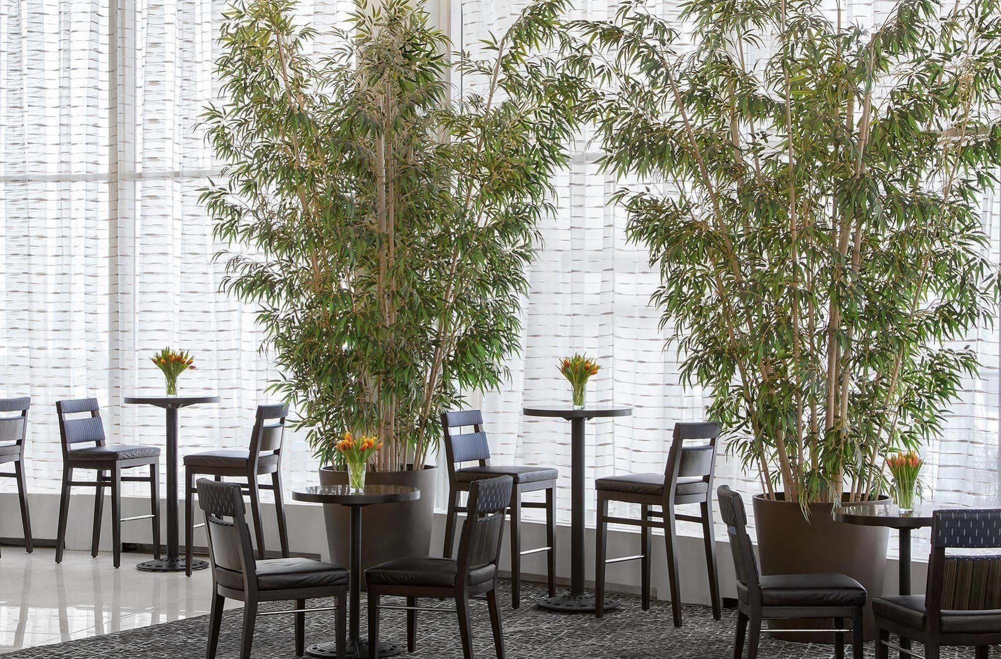 Embassy Suites Philadelphia - Center City Екстериор снимка