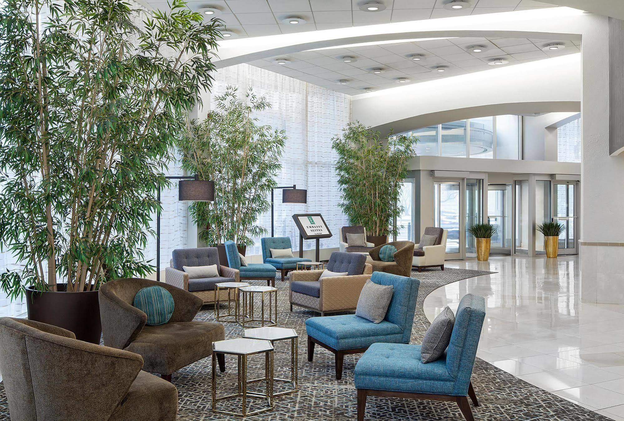 Embassy Suites Philadelphia - Center City Екстериор снимка