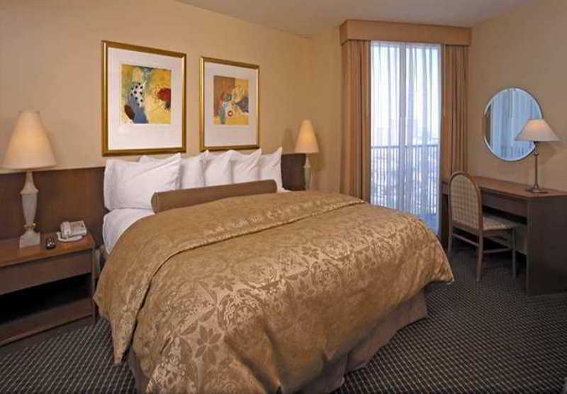 Embassy Suites Philadelphia - Center City Стая снимка